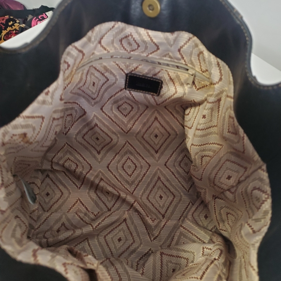 Liz & Co. Black Shoulder Bag - Picture 6 of 12